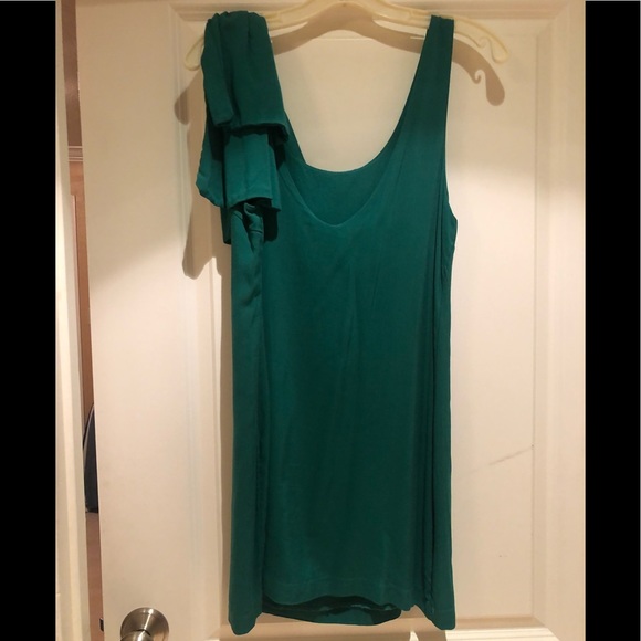 EUC ✨ Anthro Green Mini Dress Shoulder Detail - Picture 2 of 3